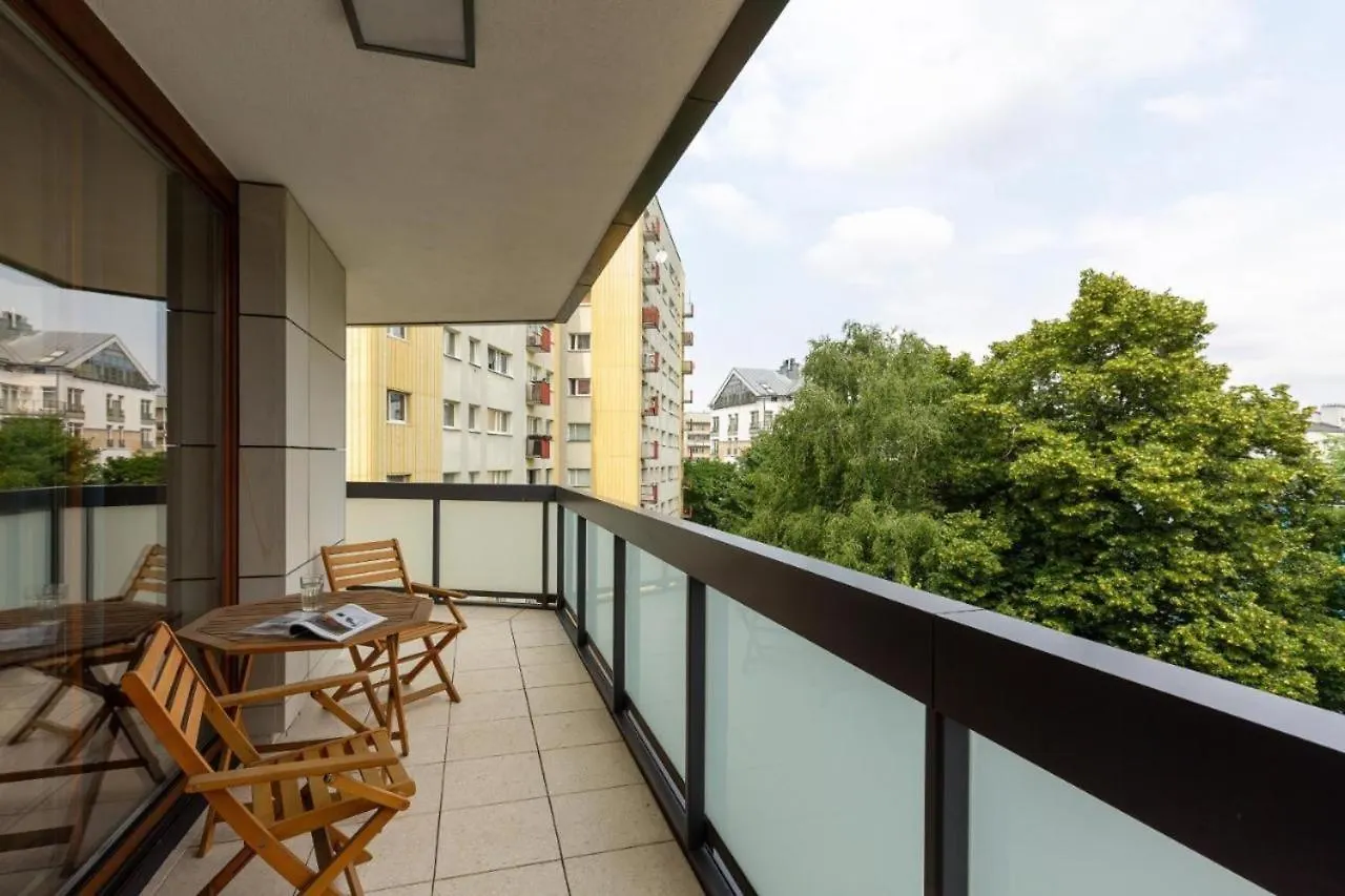 Modern Apartment With Balcony Near Hilton Warsaw